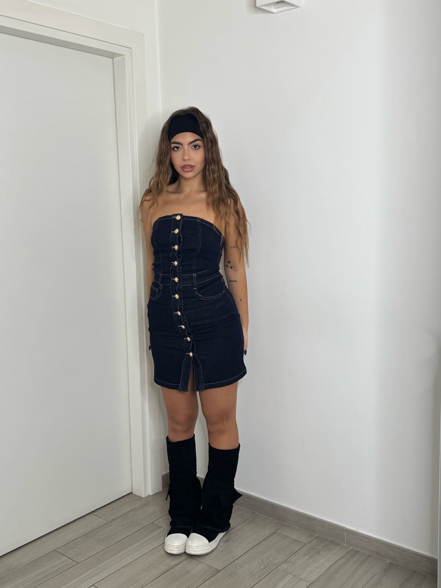 DRESS JEANS